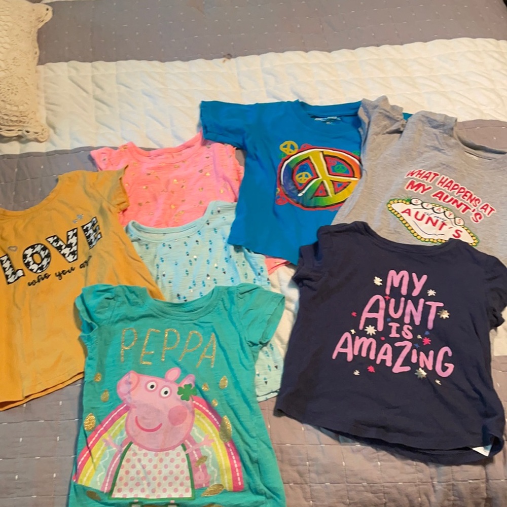 Bundle of 7 2T tops